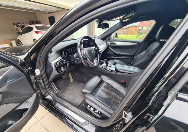 BMW Seria 5 cena 120000 przebieg: 177000, rok produkcji 2018 z Jarosław małe 29